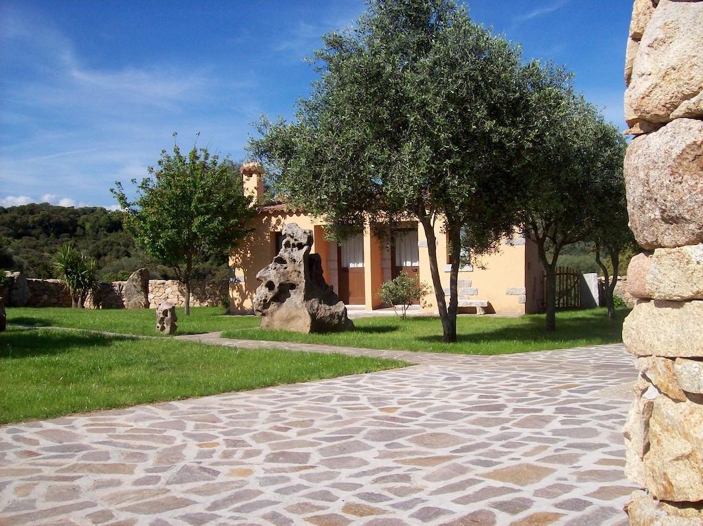 Turismo Rurale L'Agliuledda Villa Sant'Antonio di Gallura Exterior foto