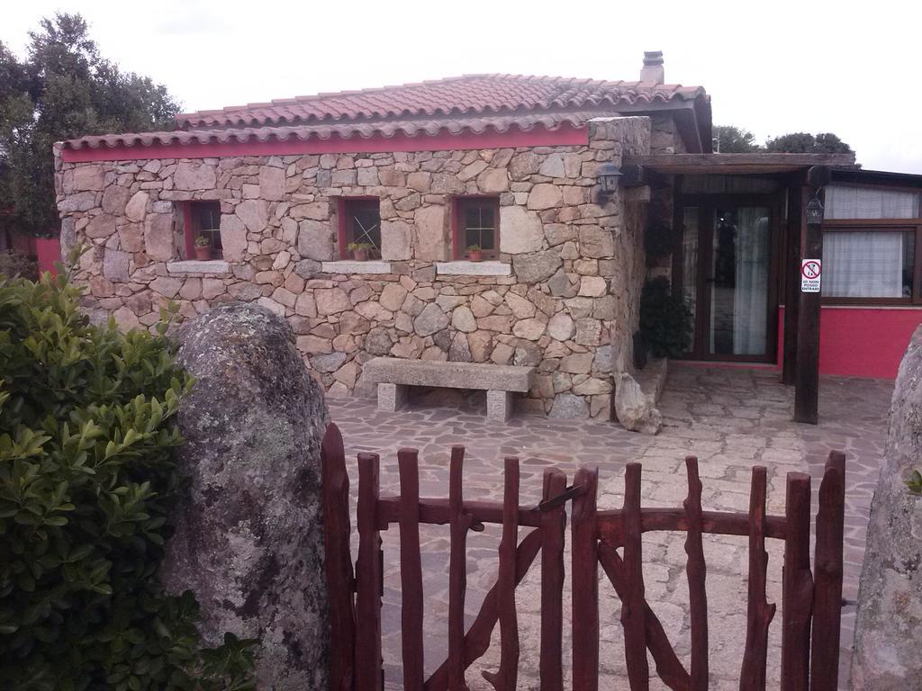 Turismo Rurale L'Agliuledda Villa Sant'Antonio di Gallura Exterior foto