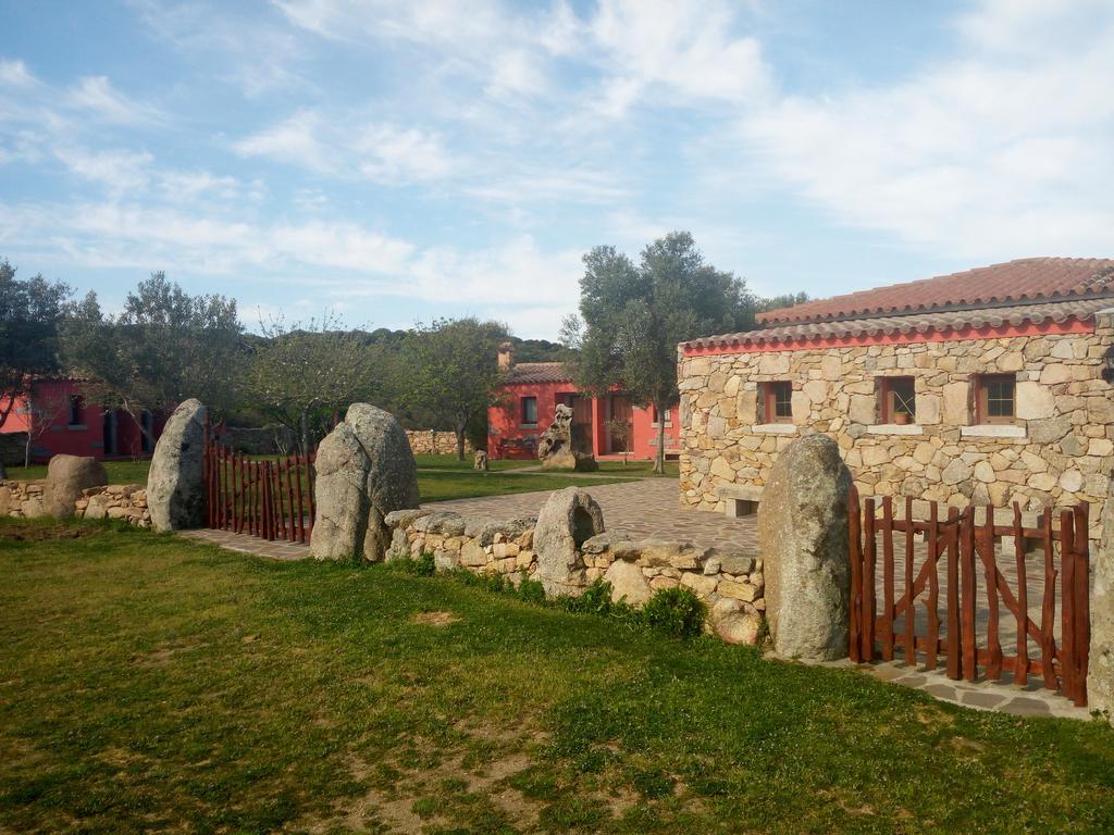 Turismo Rurale L'Agliuledda Villa Sant'Antonio di Gallura Exterior foto
