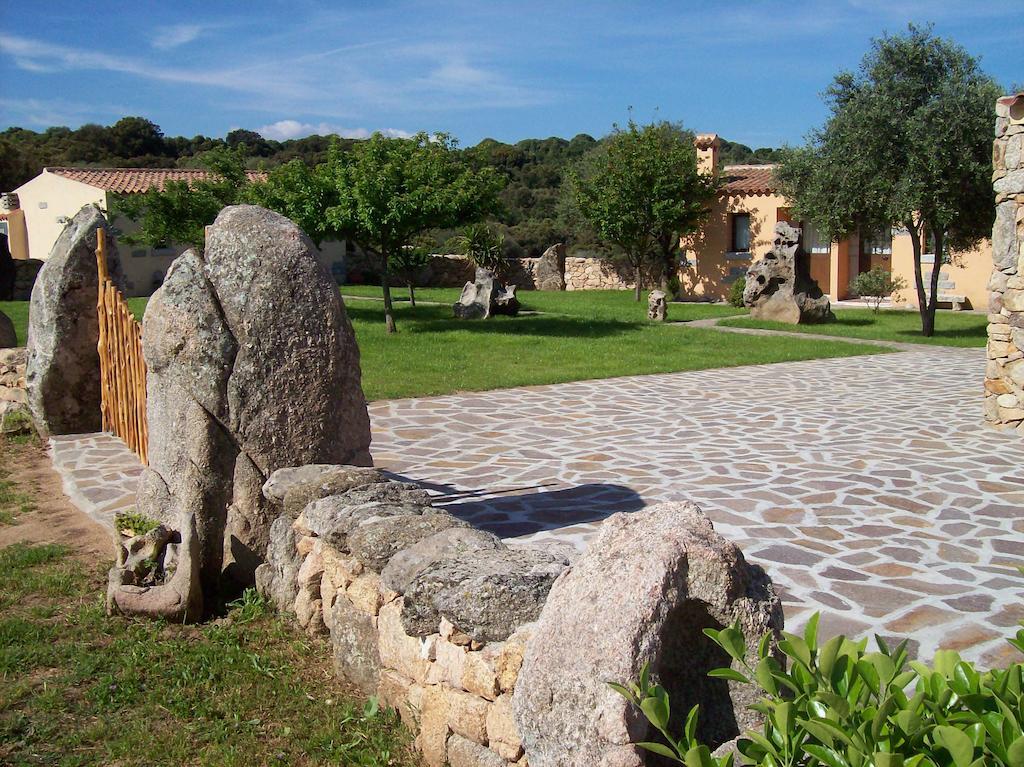Turismo Rurale L'Agliuledda Villa Sant'Antonio di Gallura Exterior foto